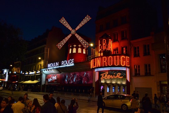 moulin-rouge-738110_1280