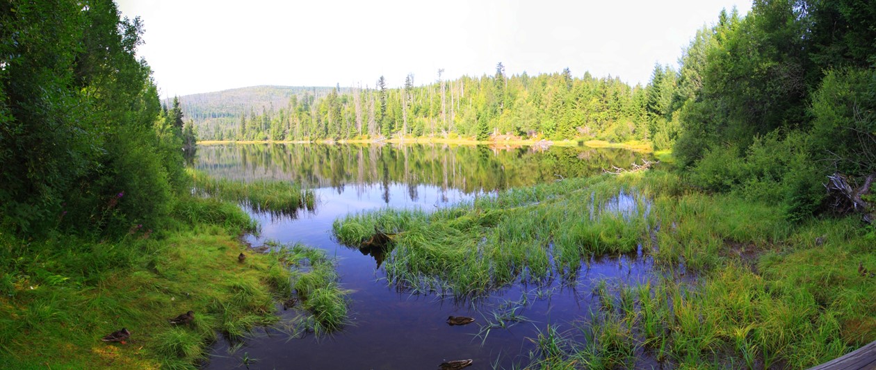 Jezero Laka