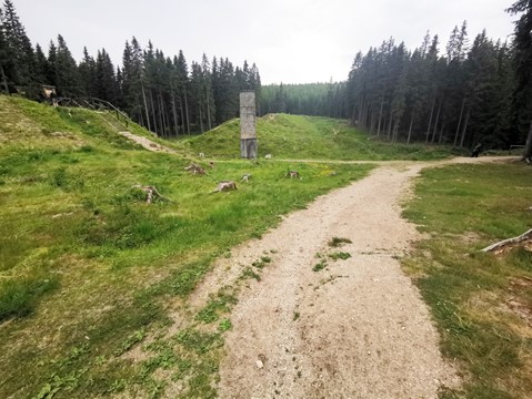 Protržená přehrada