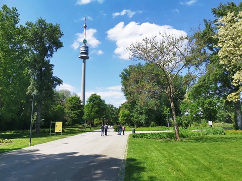 Donauturm - Dunajská věž
