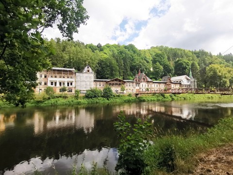 Mattoniho stezka Kyselka